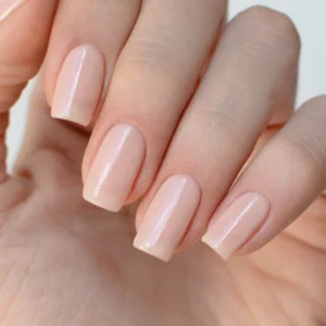 Helene-Esmalte permanente-A Doll's House